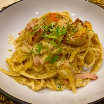 pan seared scalops pasta with creamy bacon sauce, Mrs Walker's Kitchen
